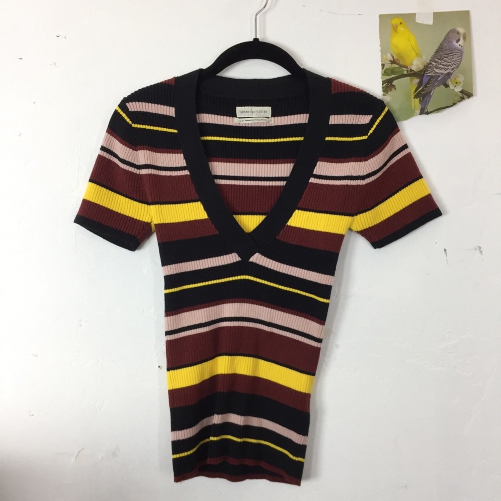 Urban Outfitters 60’s striped knit shirt S